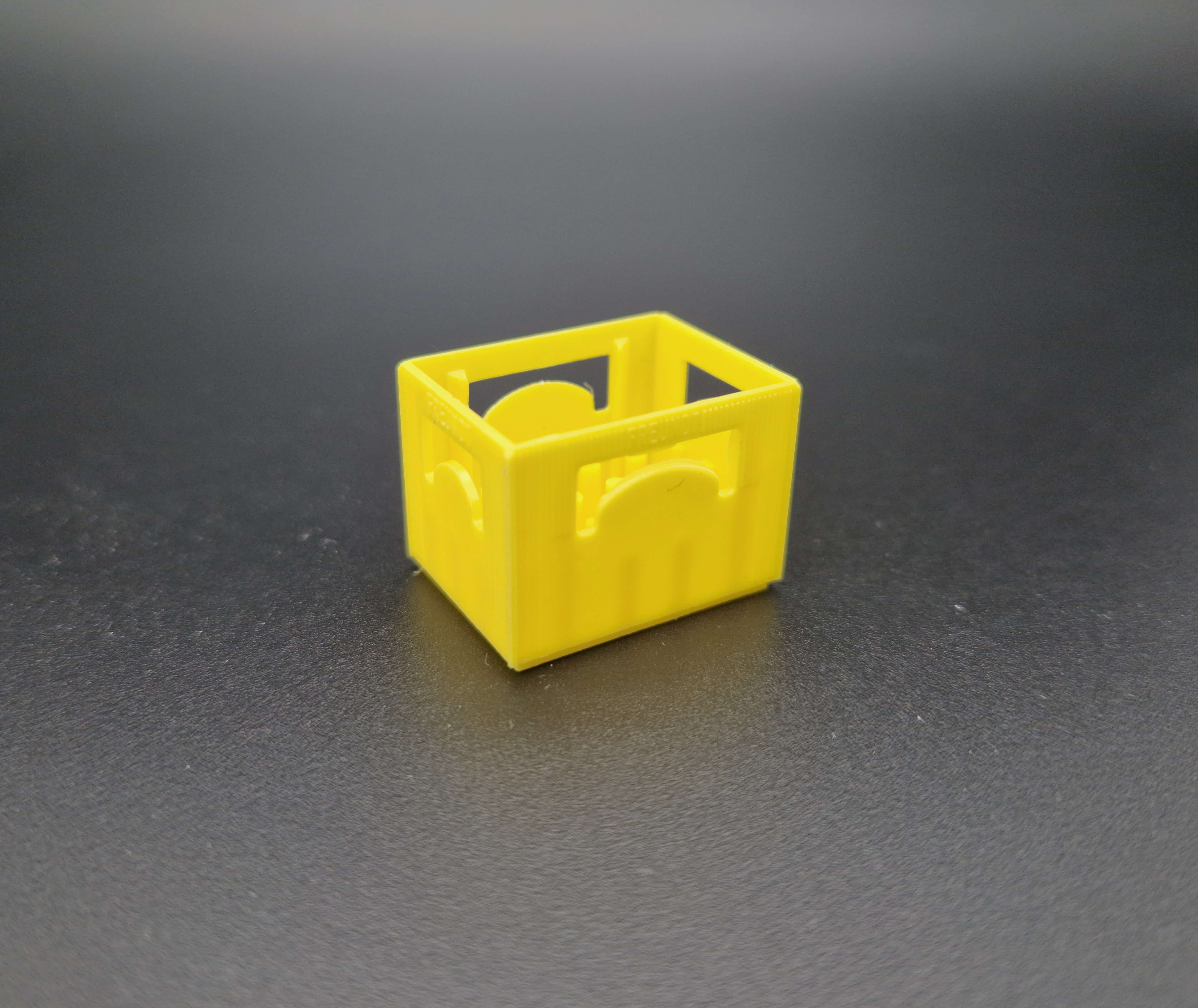 Bierkiste / Getränkekiste ohne Aufdruck Verkehrs-Gelb