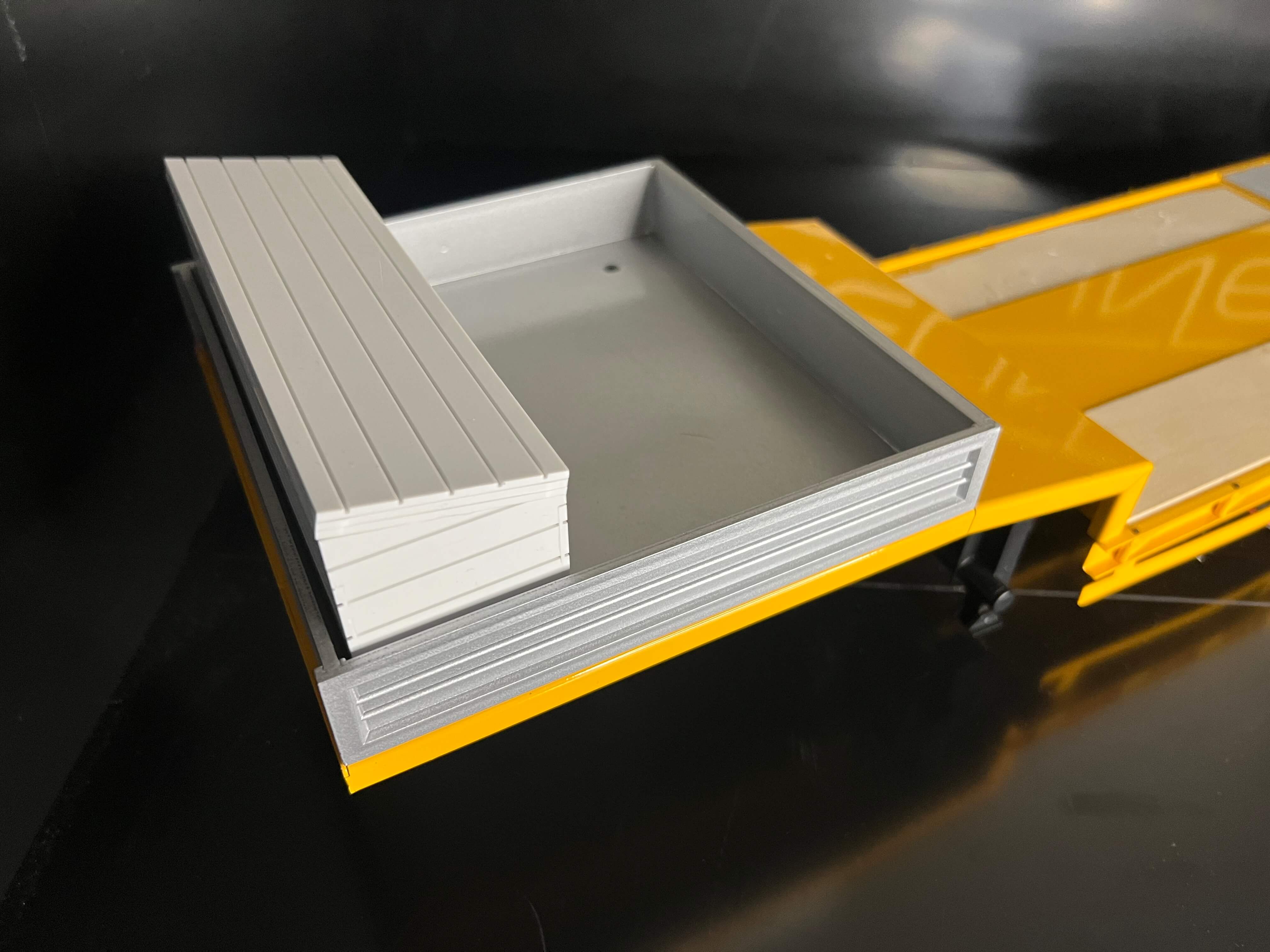 FineLine Staukiste 4 Aufbau für Elktr. oder Akku Goldhofer  