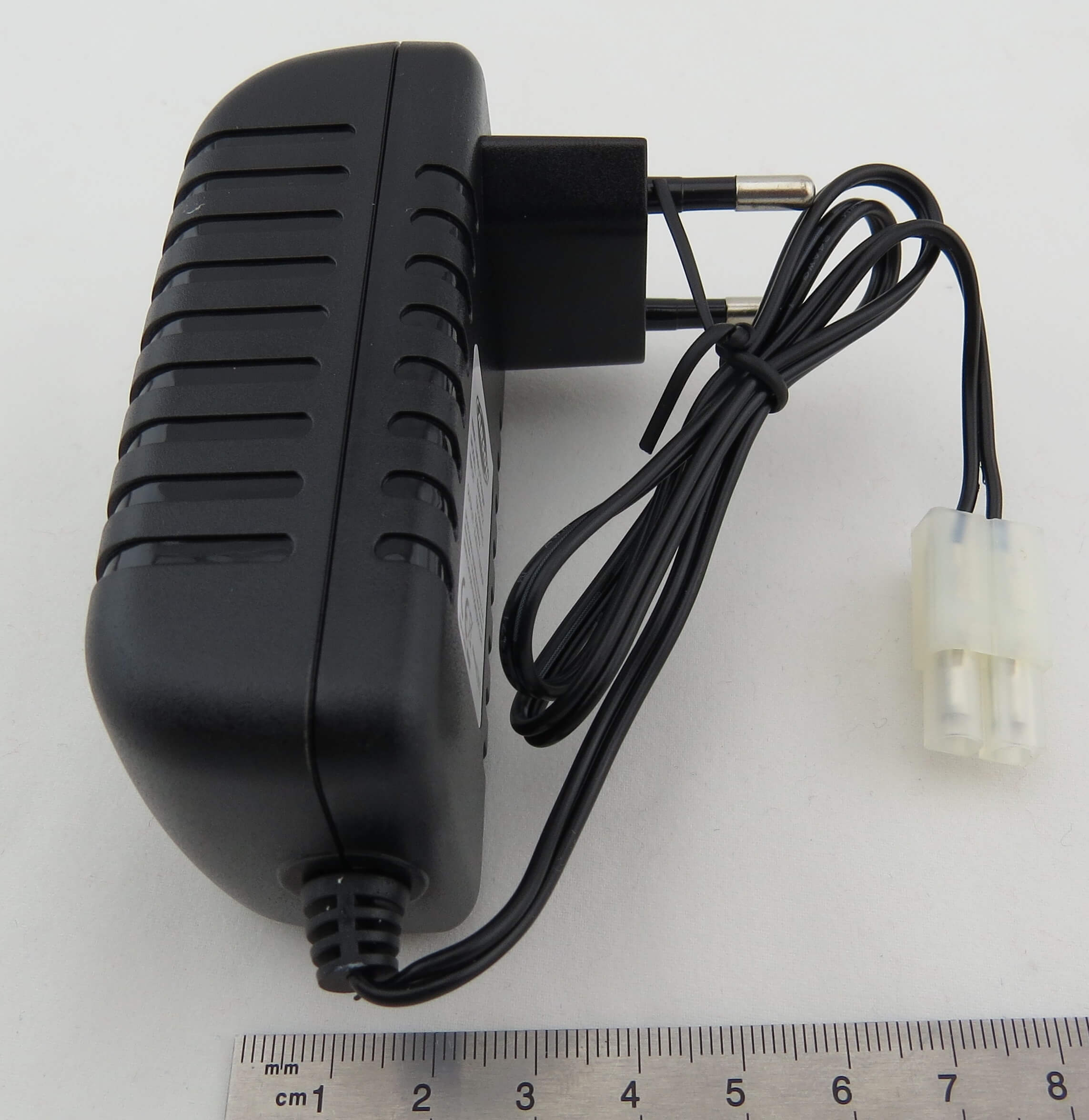 Ladegerät Expert Charger NiMH 1Ah. Steckerladegerät für     