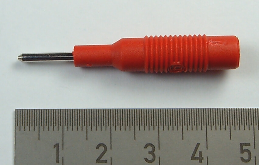 1 Übergangsstecker 2mm auf 4mm Buchse.   1-polig. Roter     