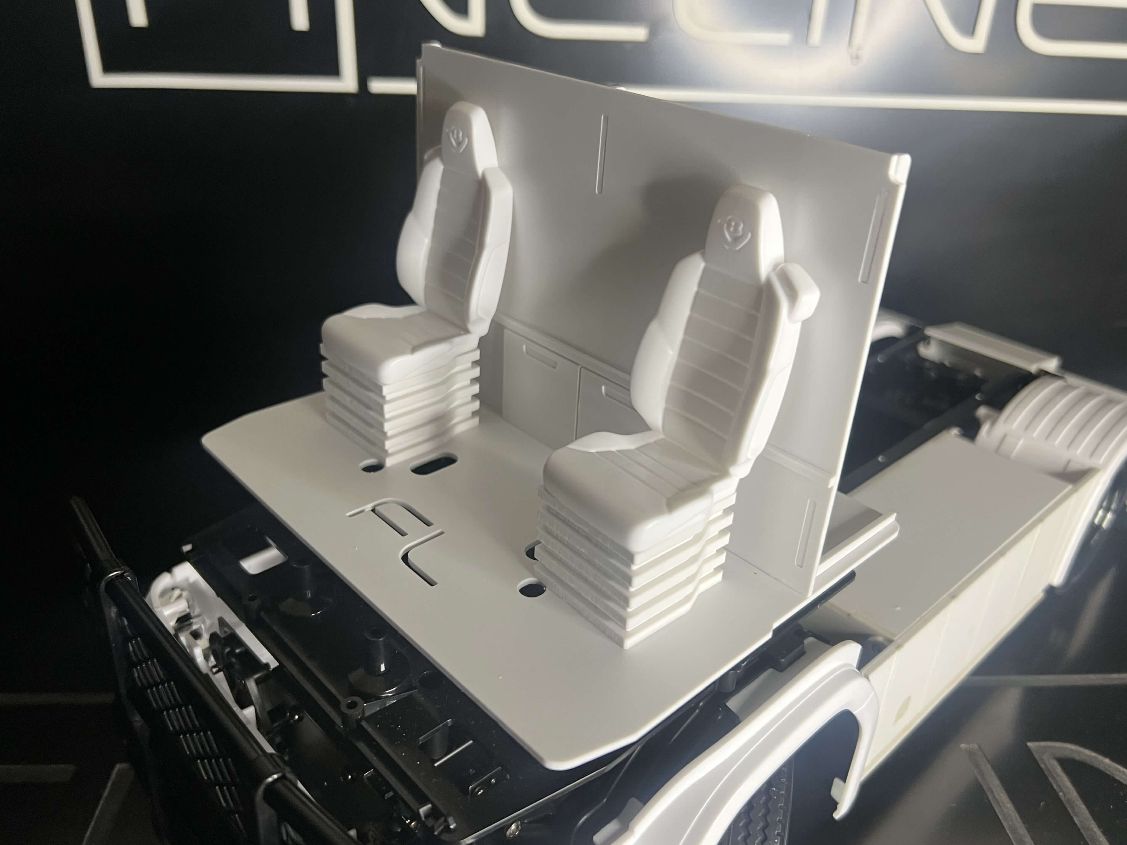 FineLine Fahrerhausboden Trennwand Scania 770 S