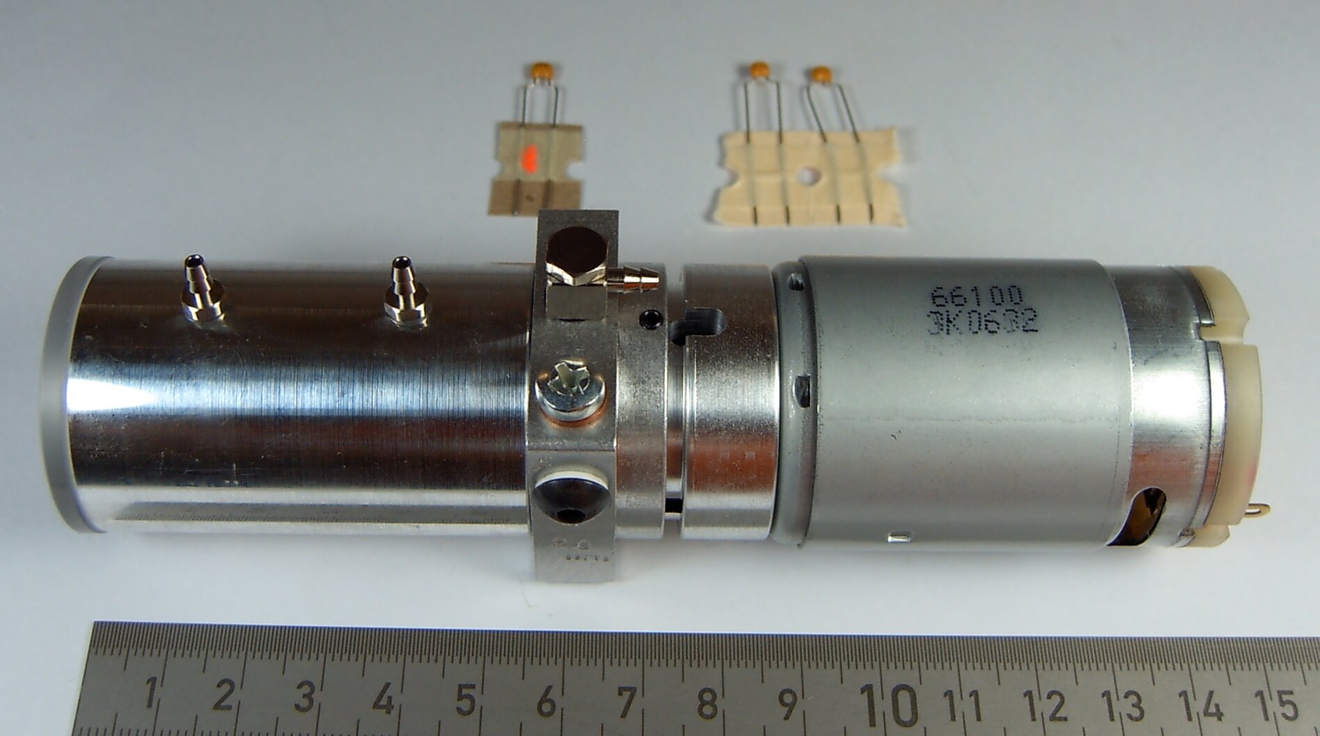 1 Hydraulik-Pumpe für Kippfahrzeuge. 0H105. 12V. 200ml/min