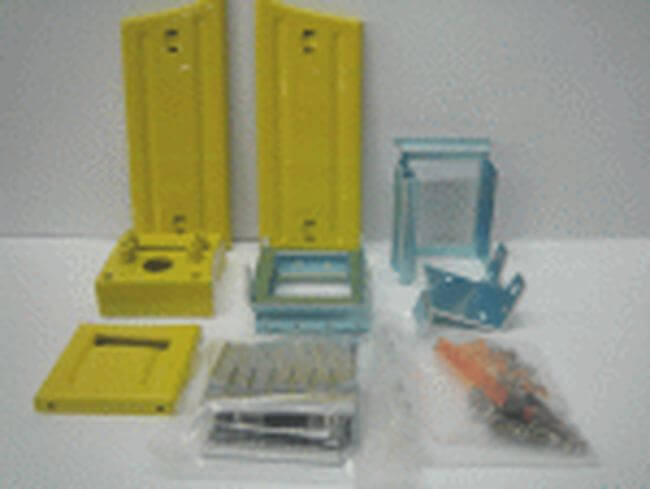 SCANIA Seitenverkleidung, gelb                              