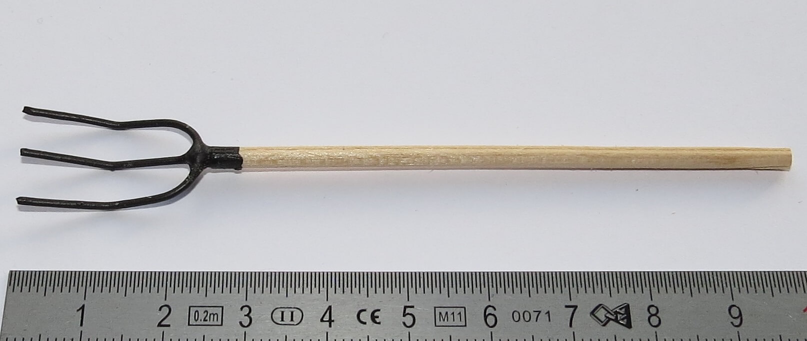 1 Heu-Gabel 3 Zinken natur, 10cm                            