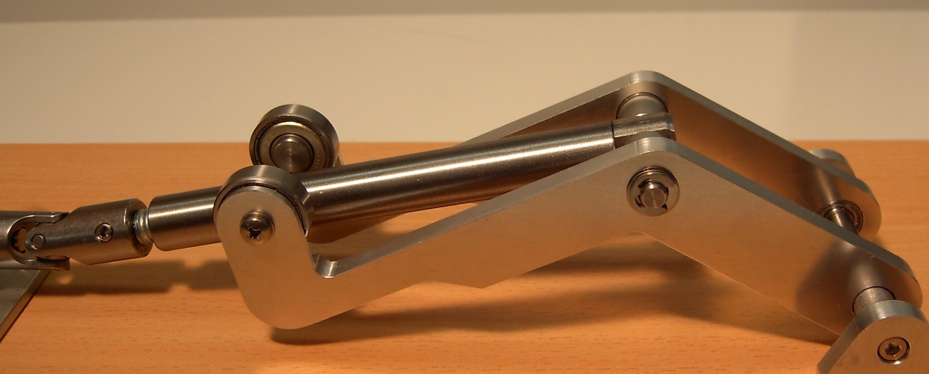 1x Hochwertige Kippmechanik mit Gewinde- spindel für WDC-