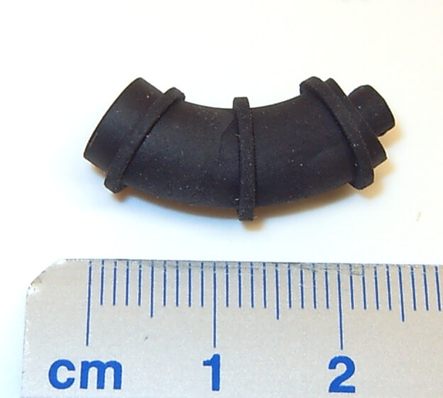 1 Luftansaugschlauch für Luftfilter, Attrappe, ca. 80°      