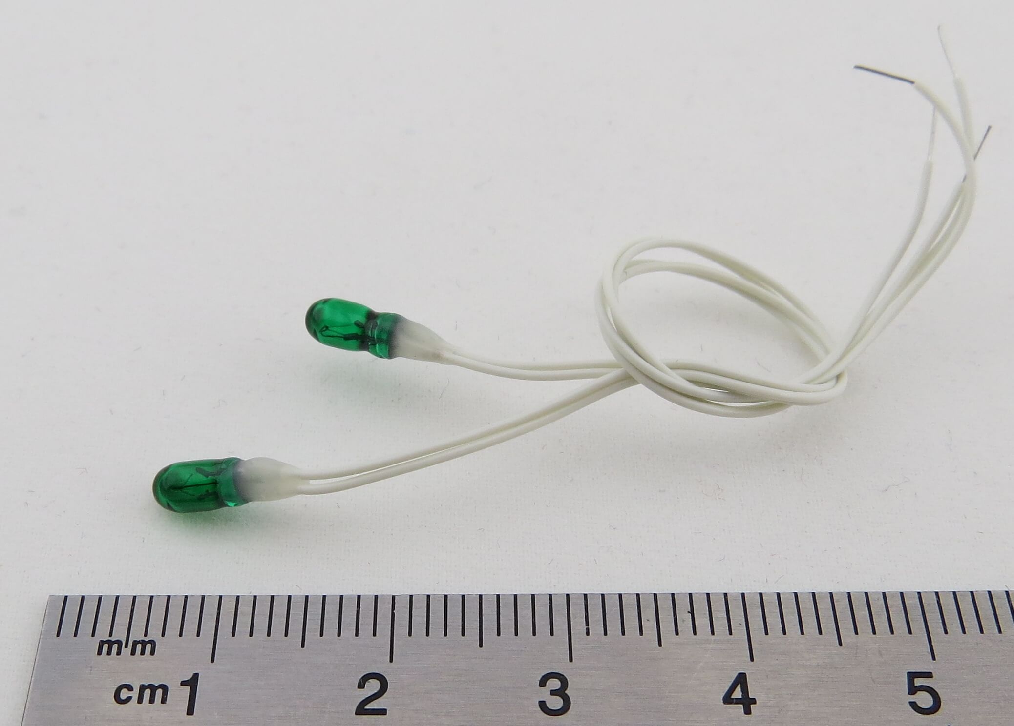 Glühbirnchen, grün, 6V, 3mm Durchmesser, 50mA, 10cm Litzenlä