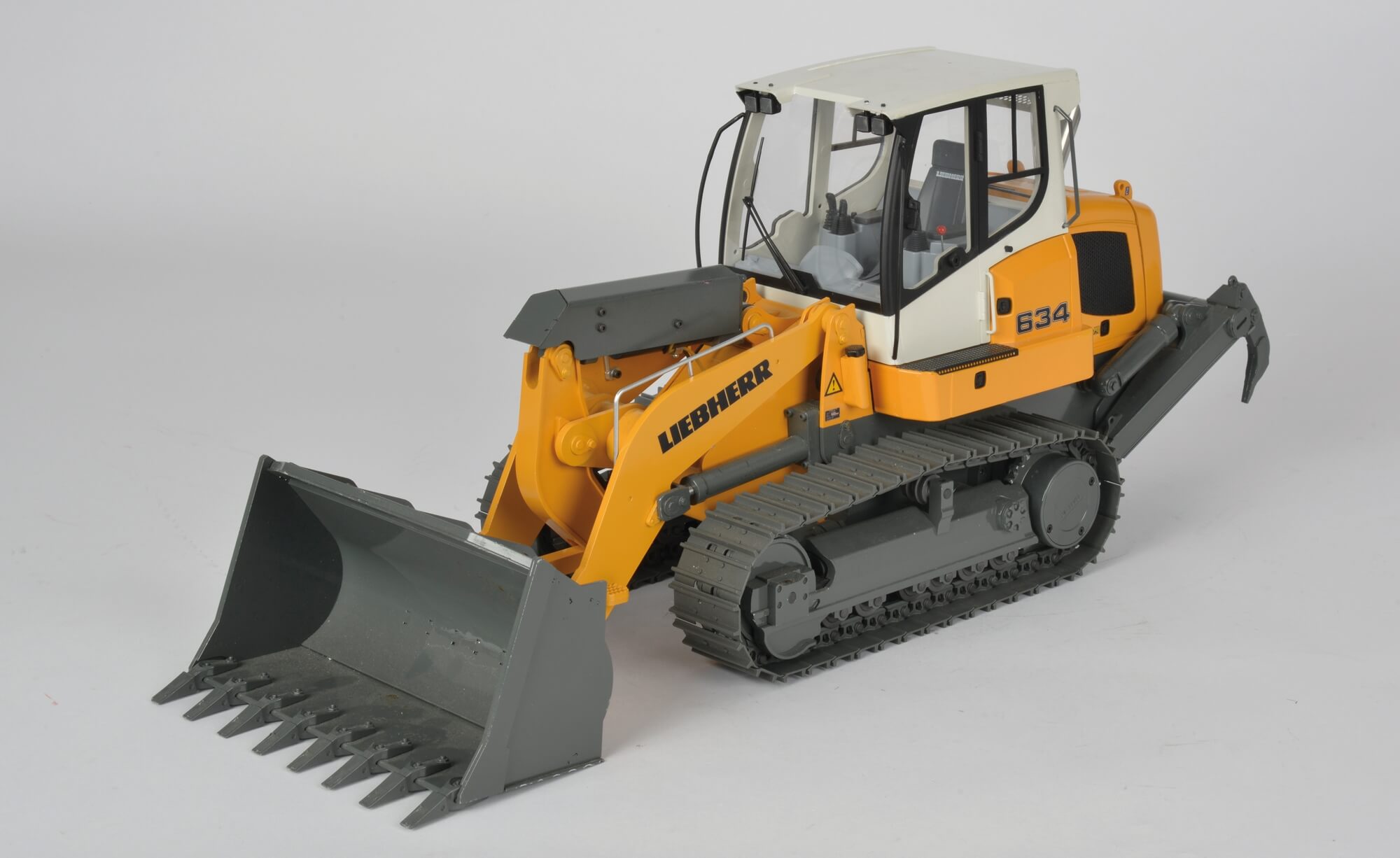 SET Laderaupen-Bausatz Liebherr LR634. (mit Hydraulik)