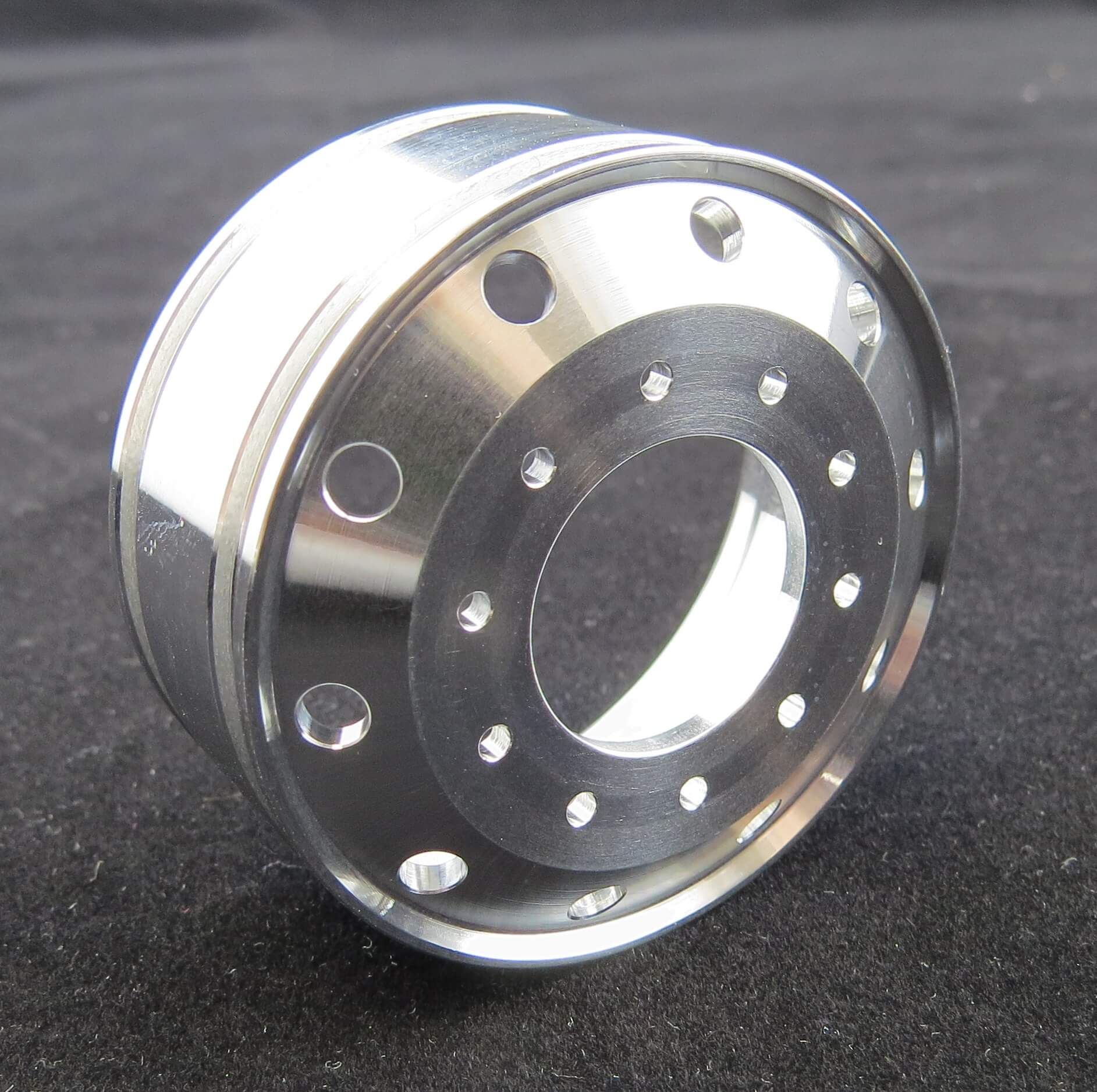 Alcoa-Felge für Rundumbereifung, Alu, 10 Löcher 2mm, für    