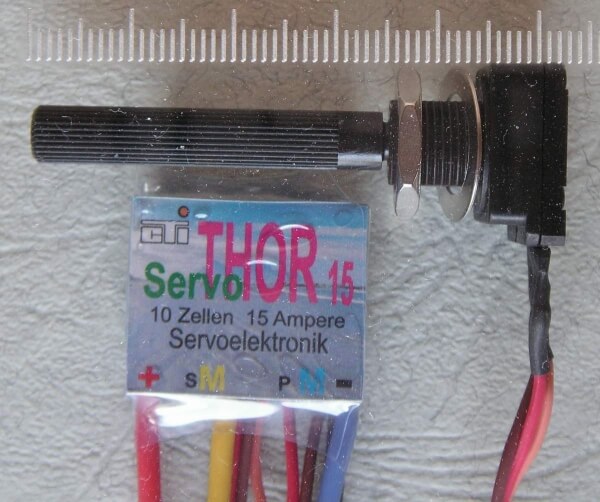 ServoTHOR15-180°, Servoelektronik bis    15A. Leistungs-Serv