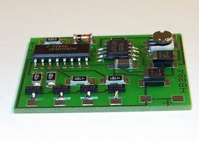 Elektronik für Rundumlicht, SMD-Baustein 4 Ausgänge,