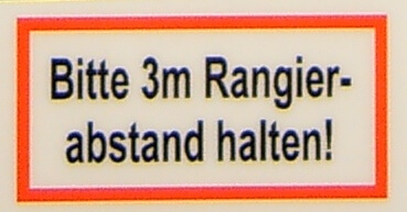 Textschild "Rangierabstand 3m" 2-zeilig  selbstklebende     