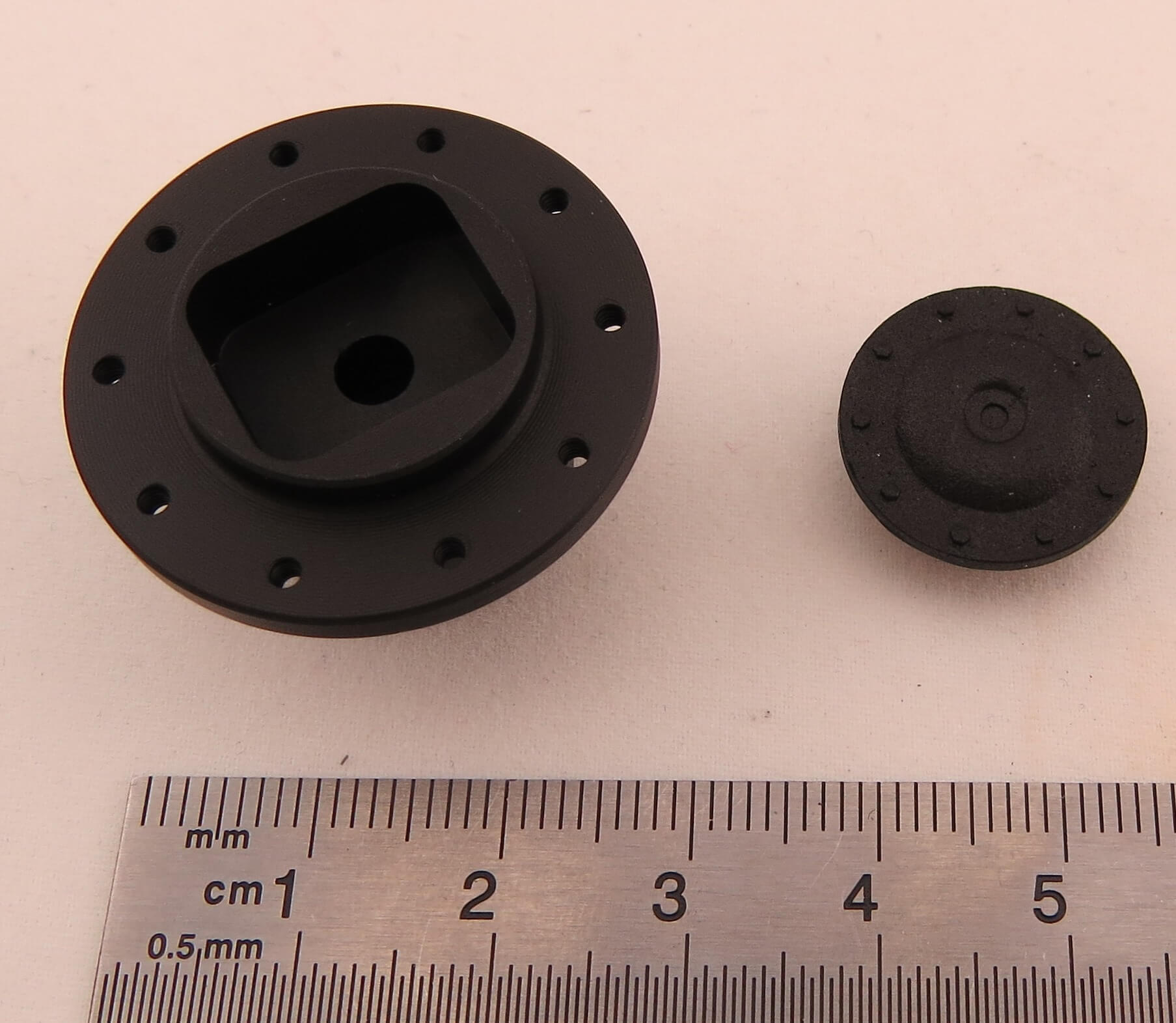 Hinterradnabe mit Deckel, Alu, Lochkreis 25mm, schwarz      