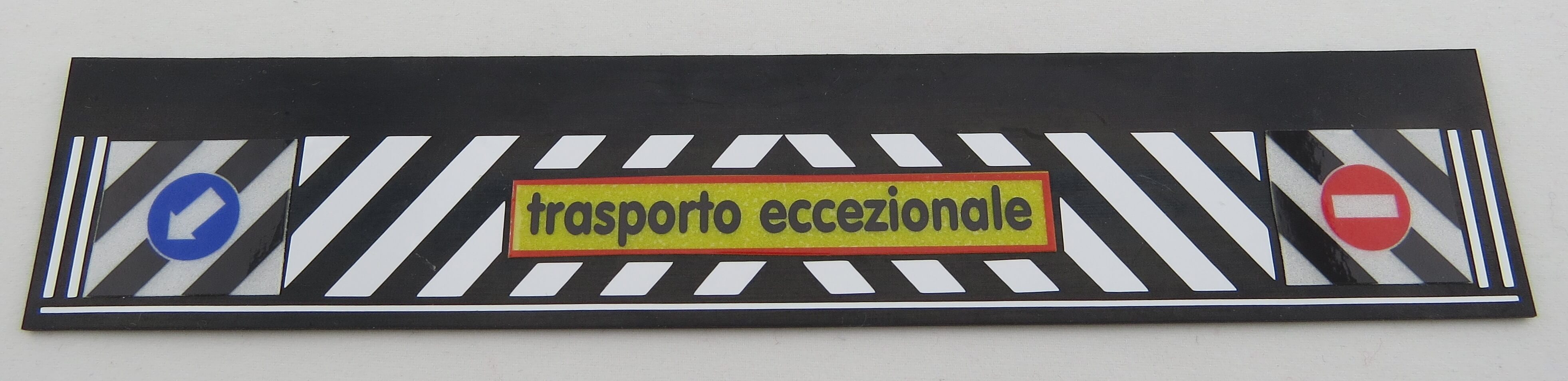 1 Schmutzfänger Nr.47 ca. 185x35x1mm mit reflektierenden Ant