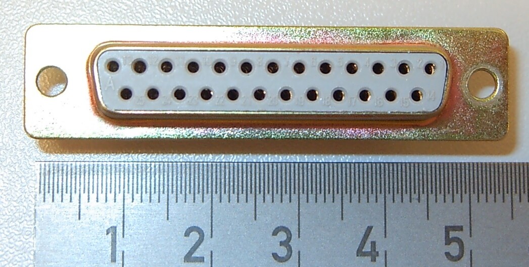 25polige Buchse, Lötanschluß, 2-reihig   SUB-D, 1 Stück     