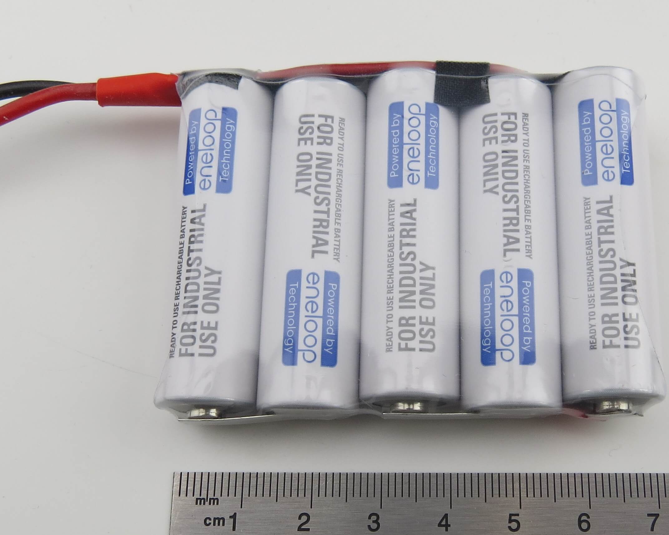 Akku-Pack mit 5x Sanyo ENELOOP, 6,0V 5 Zellen, 2000mAh
