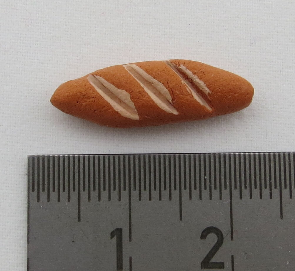 Laugenstange, ca. 20mm lang 1 Stück. -nicht essbar-