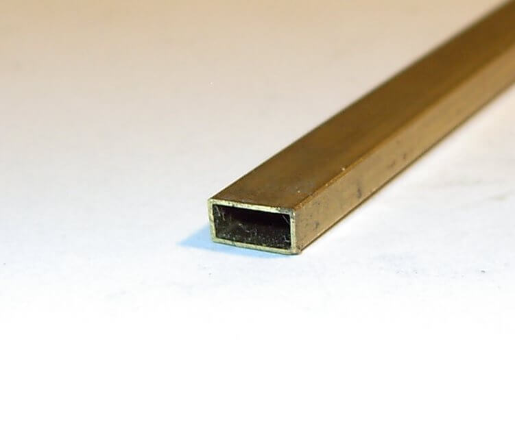 Flachkantrohr MS63 6,0x3,0x0,3 mm 1m lang, Wandstärke 0,3mm 