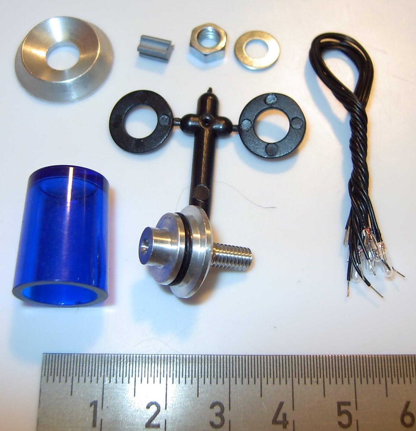 Rundumleuchte, blau, schwenkbar, 1:14,5  mit 4x Birnchen    