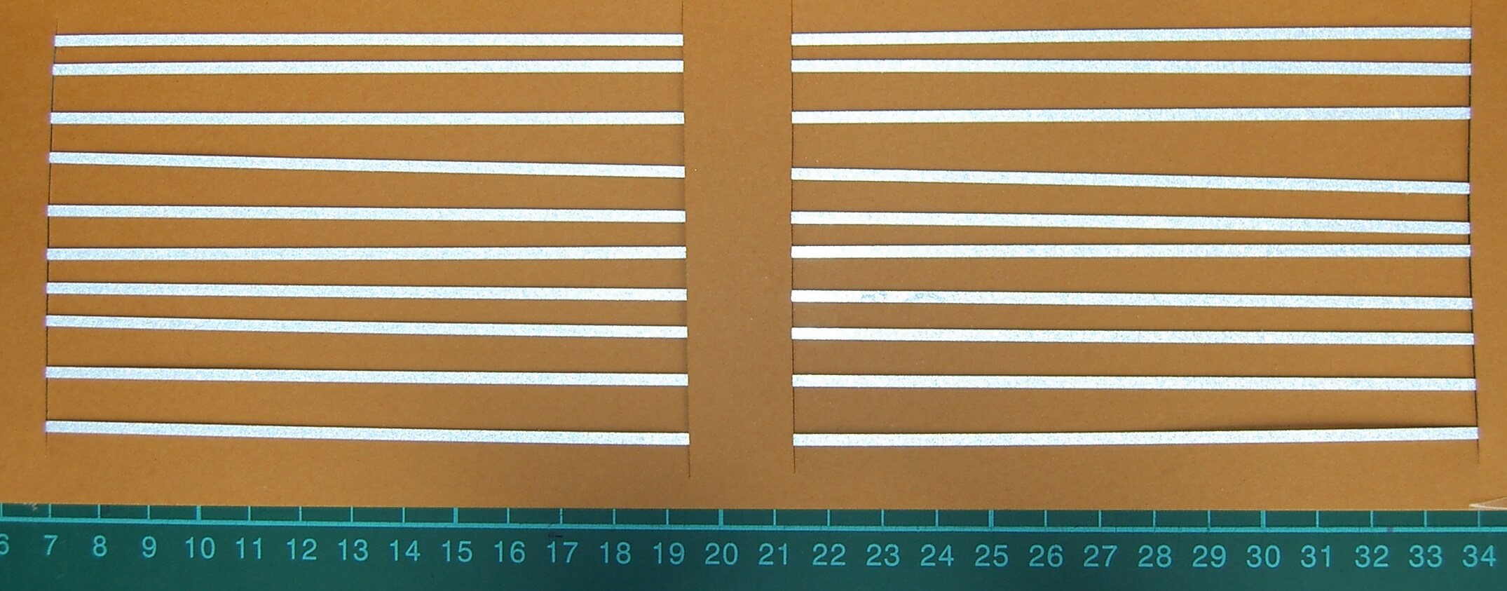 Warnstreifenset 2mm Streifenbreite, weiss-reflex, ca. 280mm 