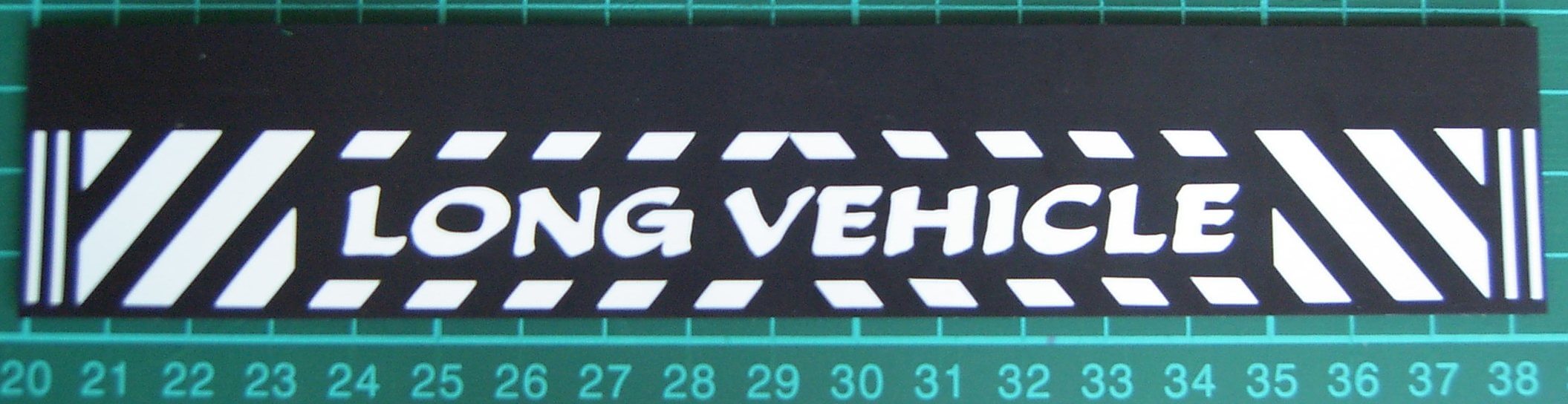 1 Schmutzfänger Nr.2 ca. 185x35x1mm mit  geplottetem Text   