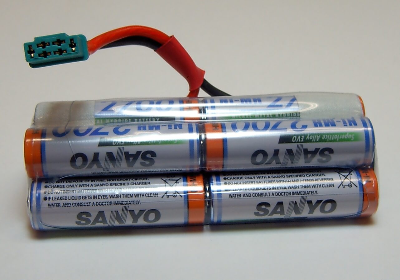 1 Akku-Pack mit 10x SANYO-Zellen HR-3U,  12V,2700mAh NiMH   