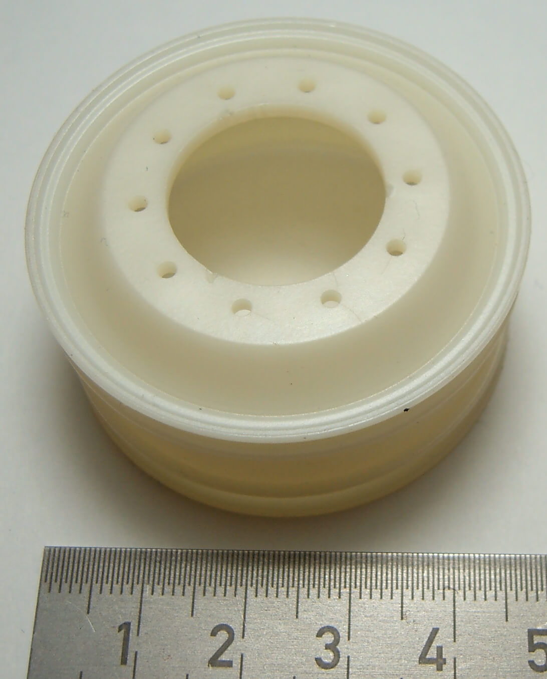 Felge für Rundumbereifung, ohne Löcher,  Kunststoff, 10     