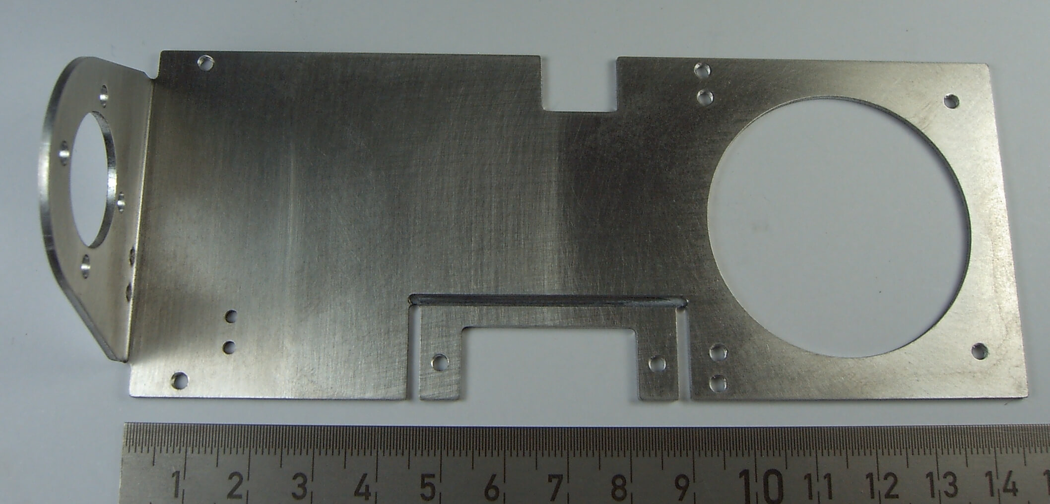 1 Unterflur-Motorkompakthalter, für alle                    