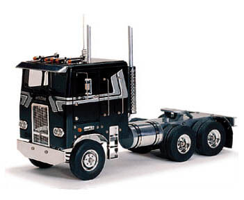 Komplettbausatz Freightliner COE, weiss, Sattelzugmaschine