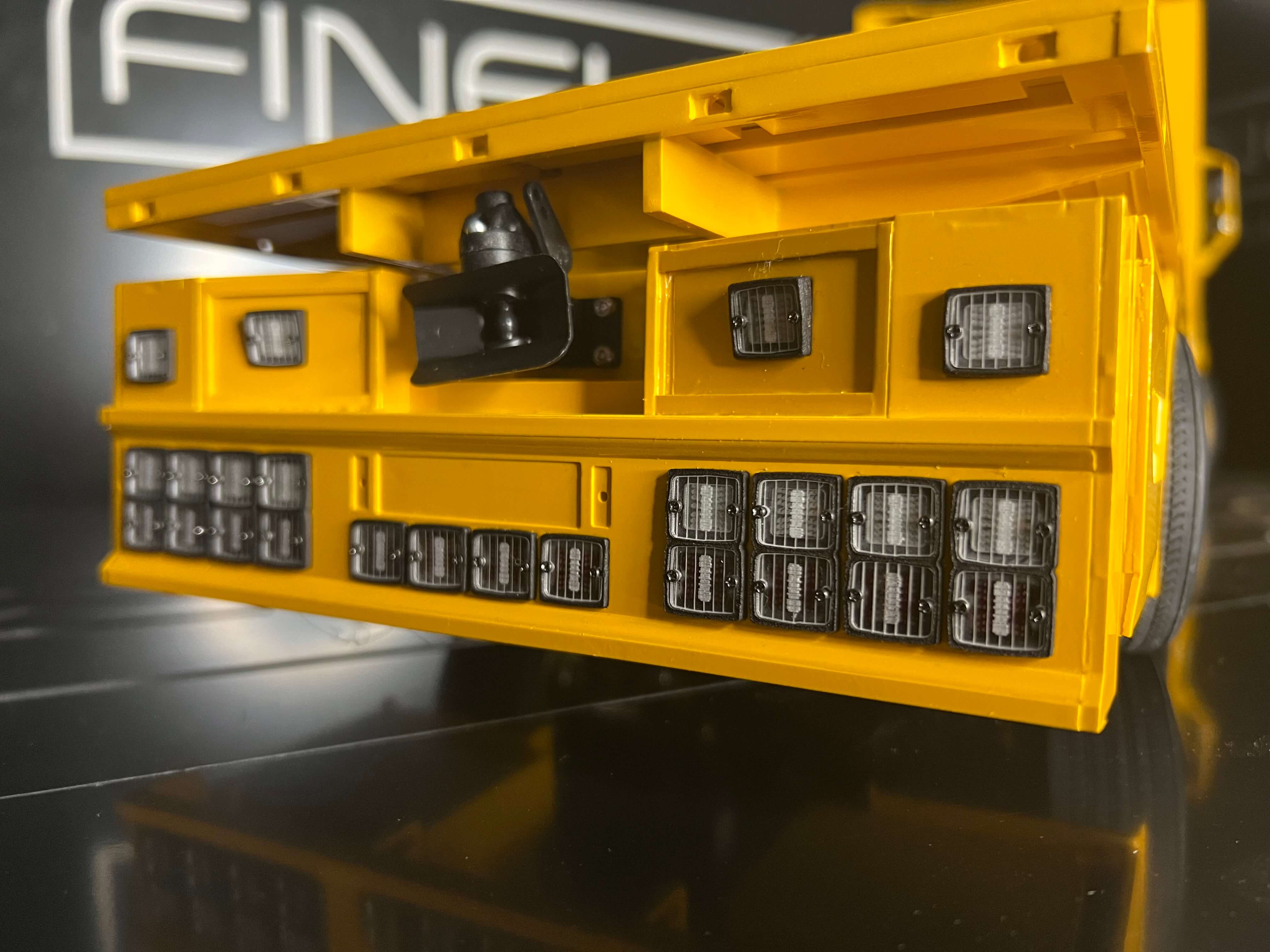 FineLine Heckstoßstange für Tamiya Hängerzug