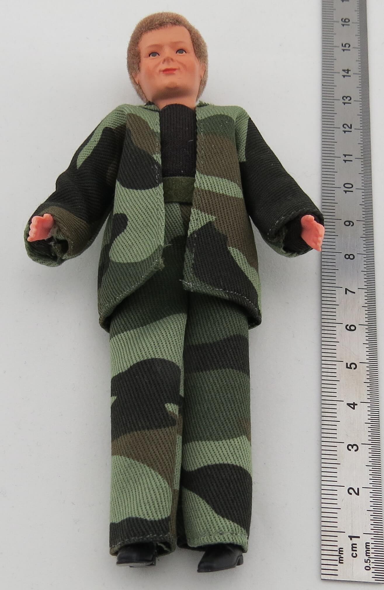 1 Biegepuppe MANN, ca. 14cm hoch mit Frisur