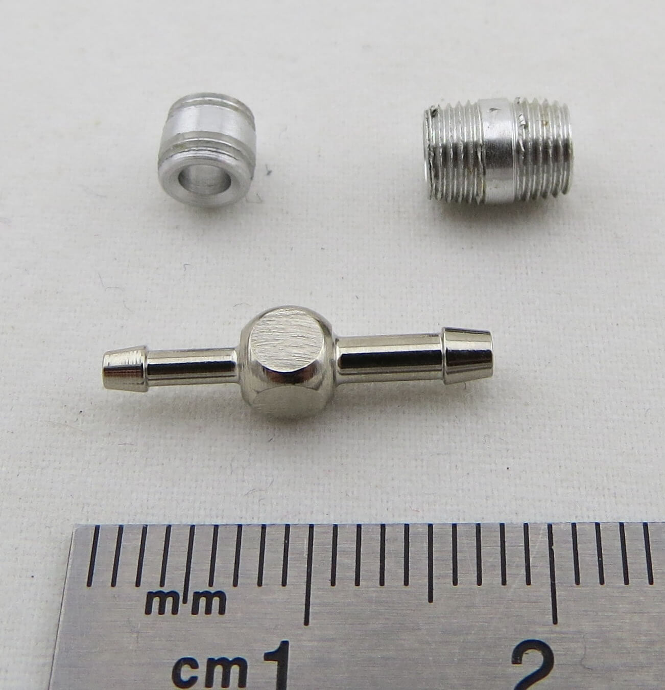 1 Schlauchreduzierer H052 auf H050. Für die Schläuche Artike