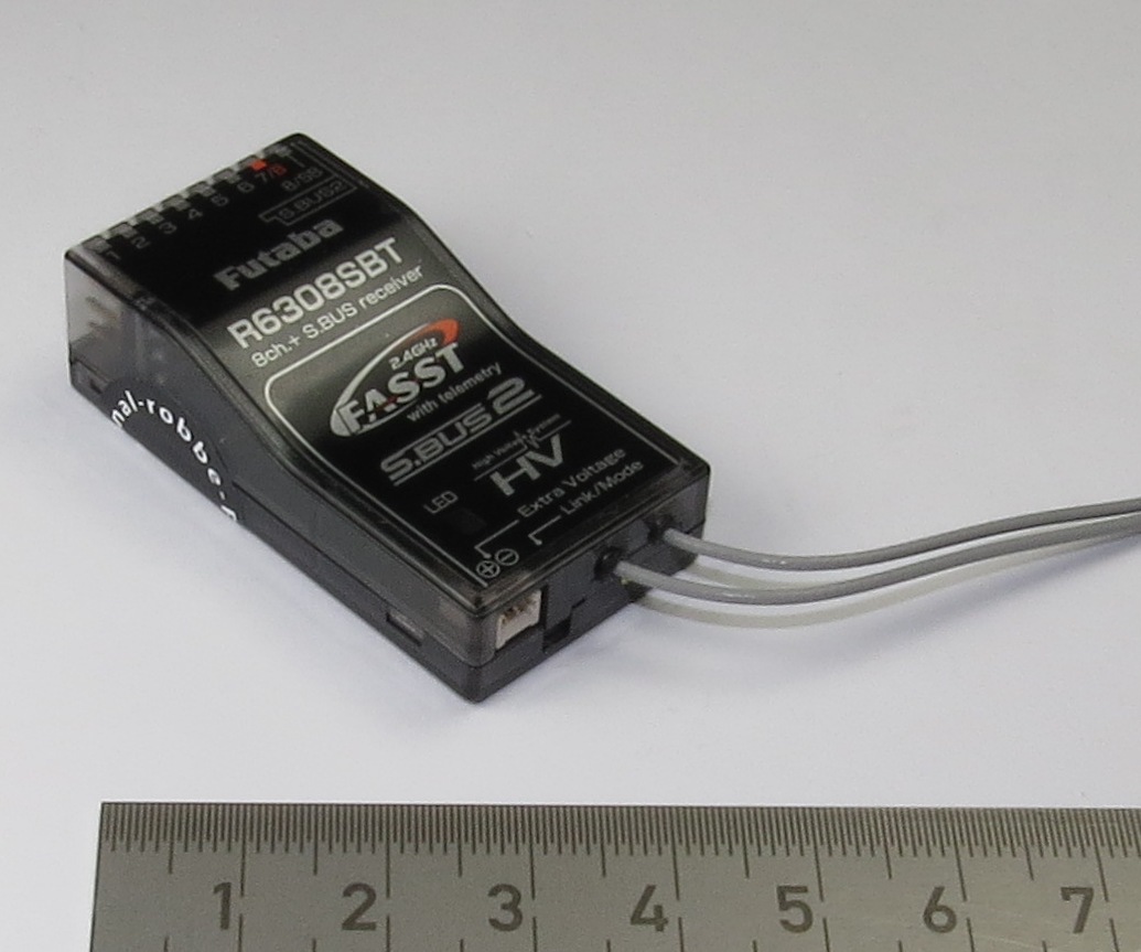 1 Empfänger 2,4GHz R-6308SBT 8 Kanäle 2 Antennen,