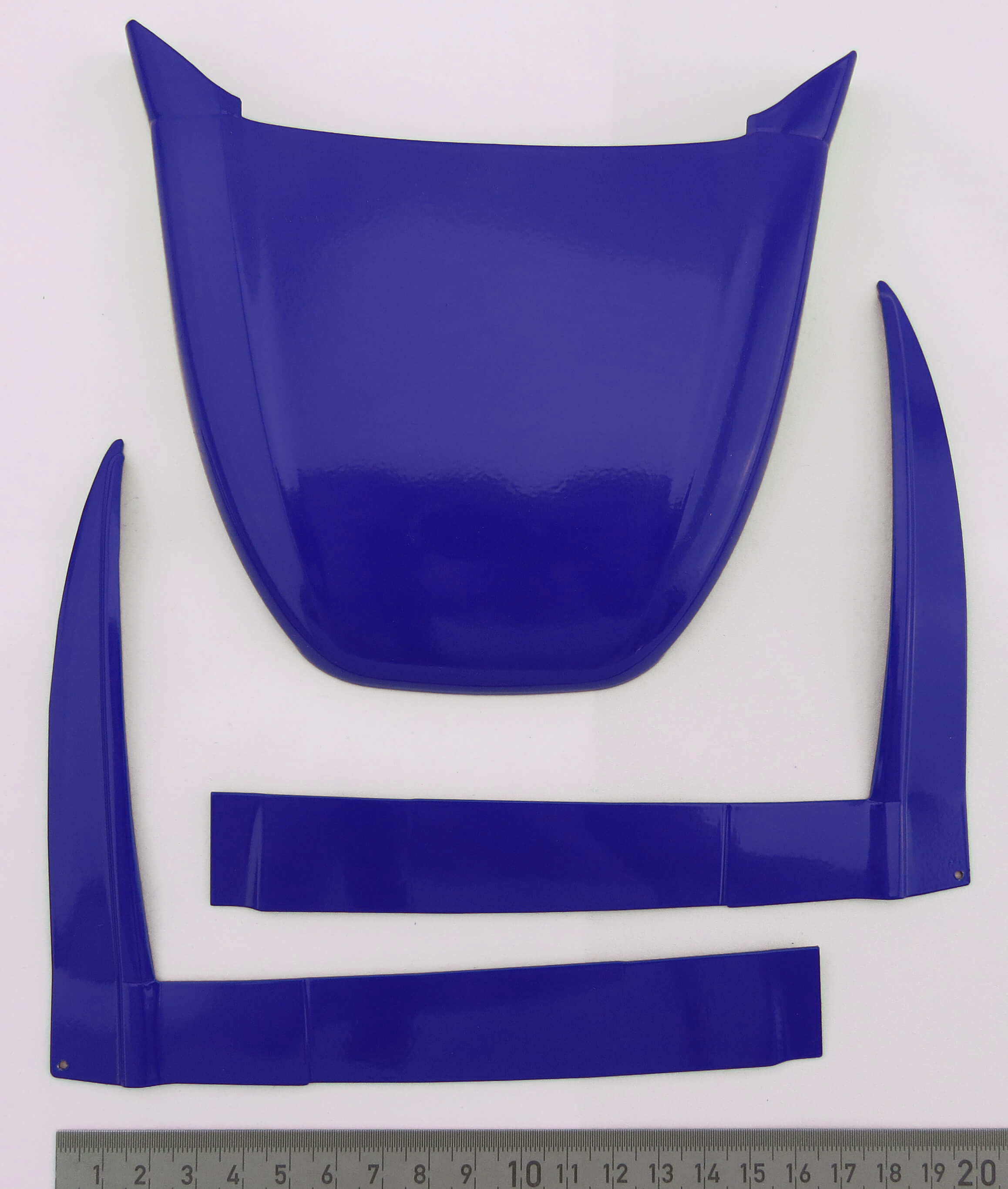 DAF Dachspoiler und Windleitbleche (SC),  blau. (851)