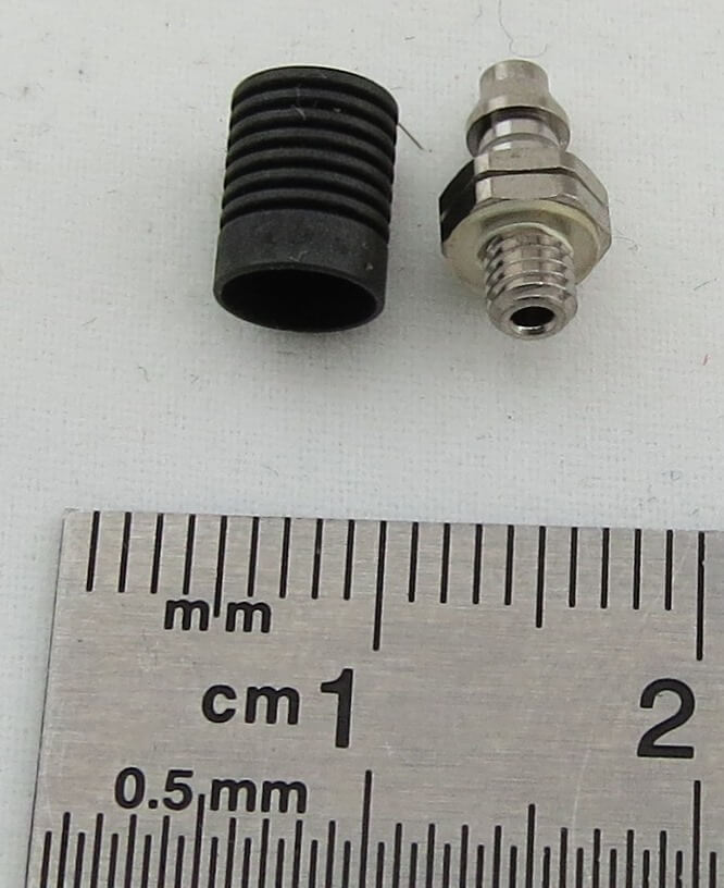 ScaleART Nippel gerade inkl. Überwurf für 4mm  Schlauch     