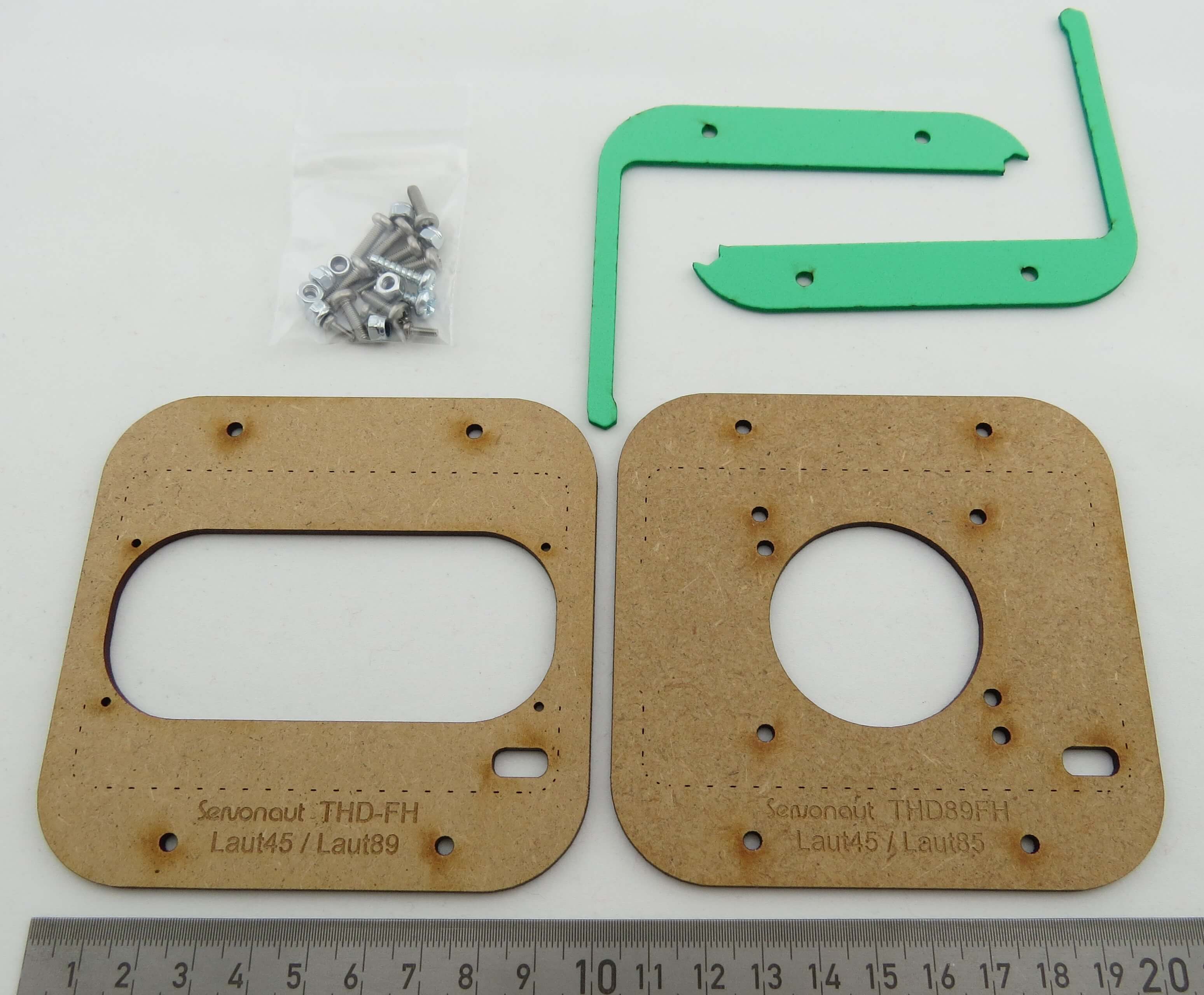 1x Lautsprecherbox Box-THDFH, MDF. Ca. 100x100x3mm. Für euro