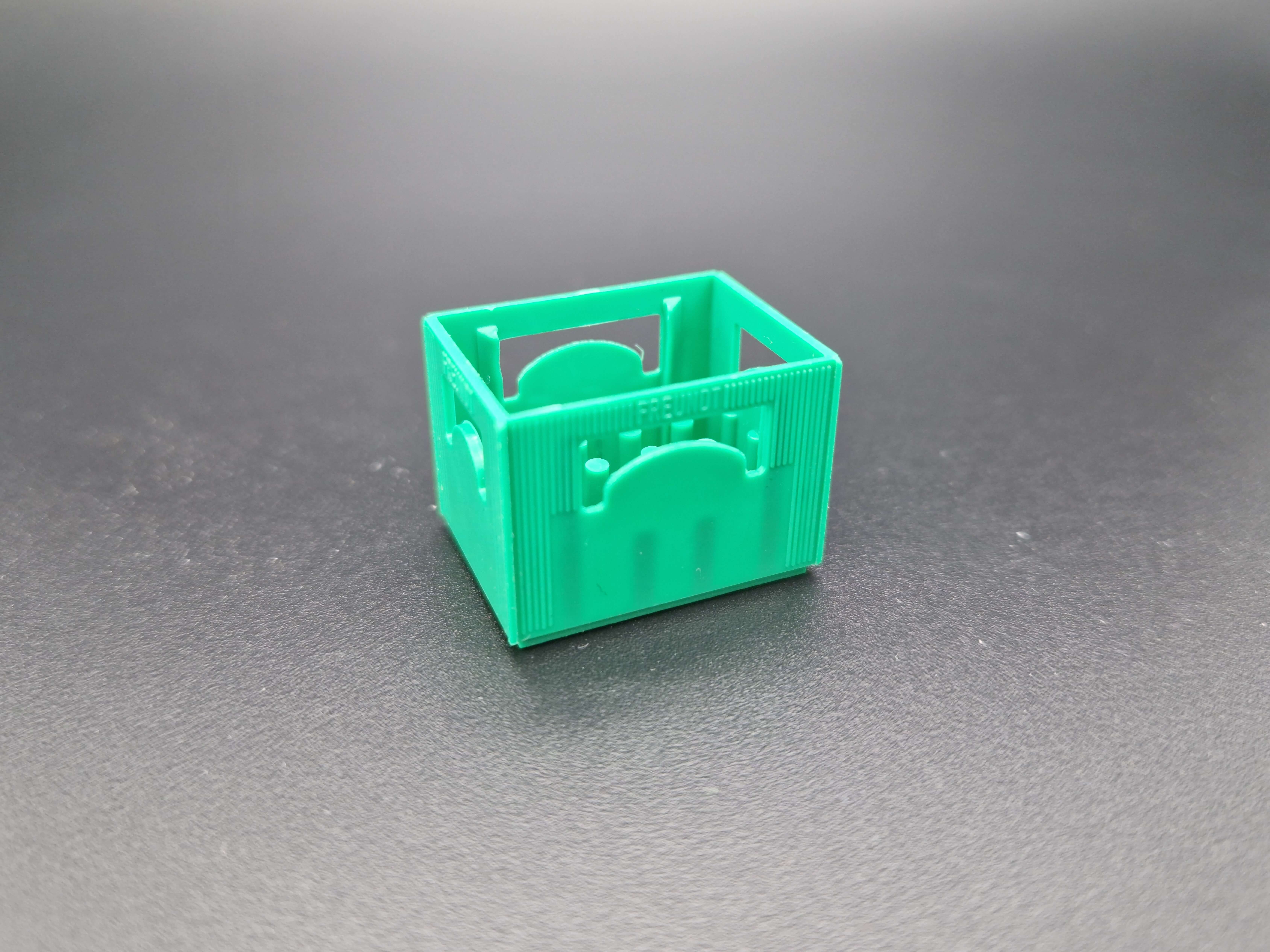 Bierkiste / Getränkekiste ohne Aufdruck Verkehrs Grün