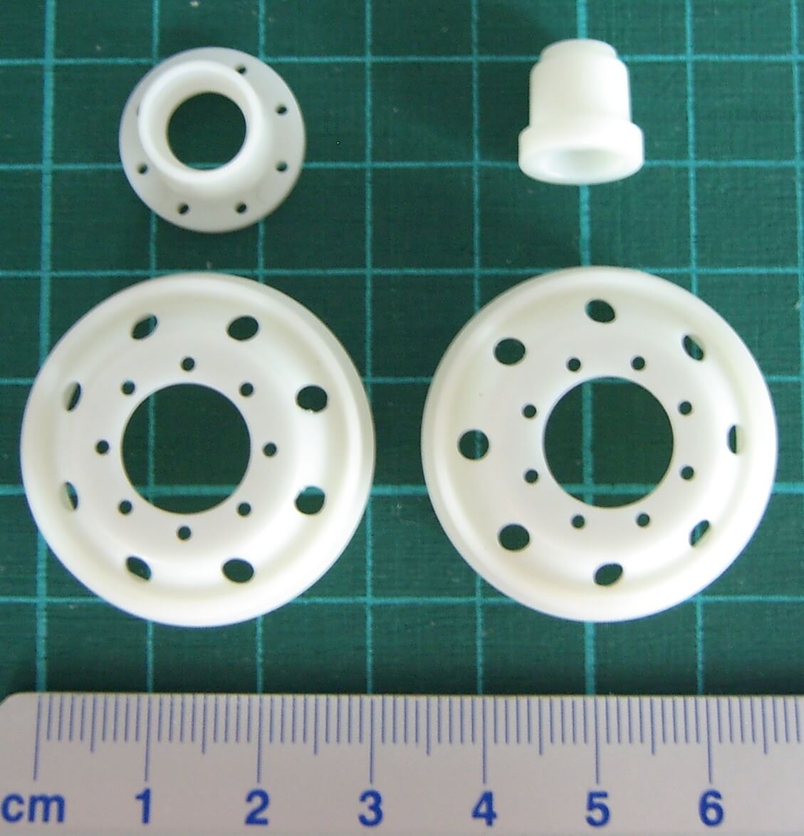 1x Felgensatz Tiefladerfelgen. 2 Felgen, 1 Nabe, 1          