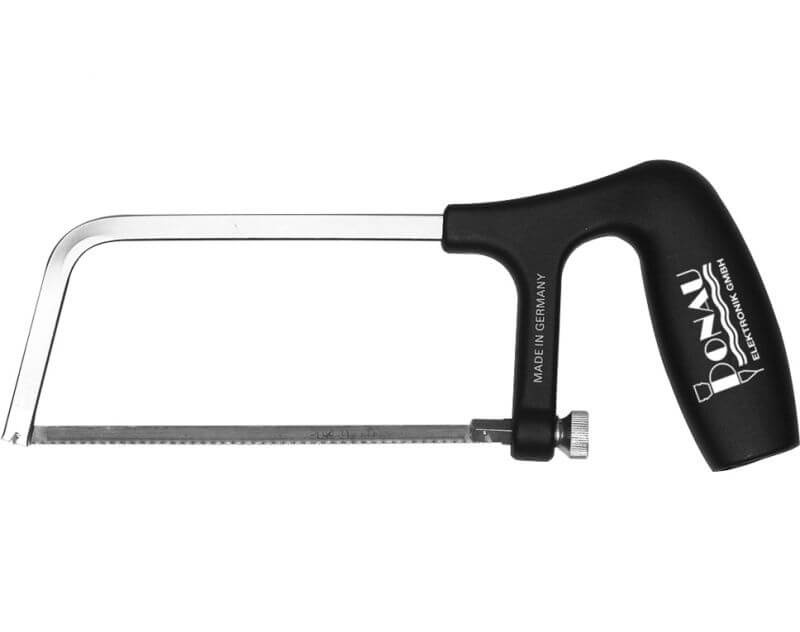 1x Profi-Sägebogen mit stabilem Hand-    Griff. Geformter Gr