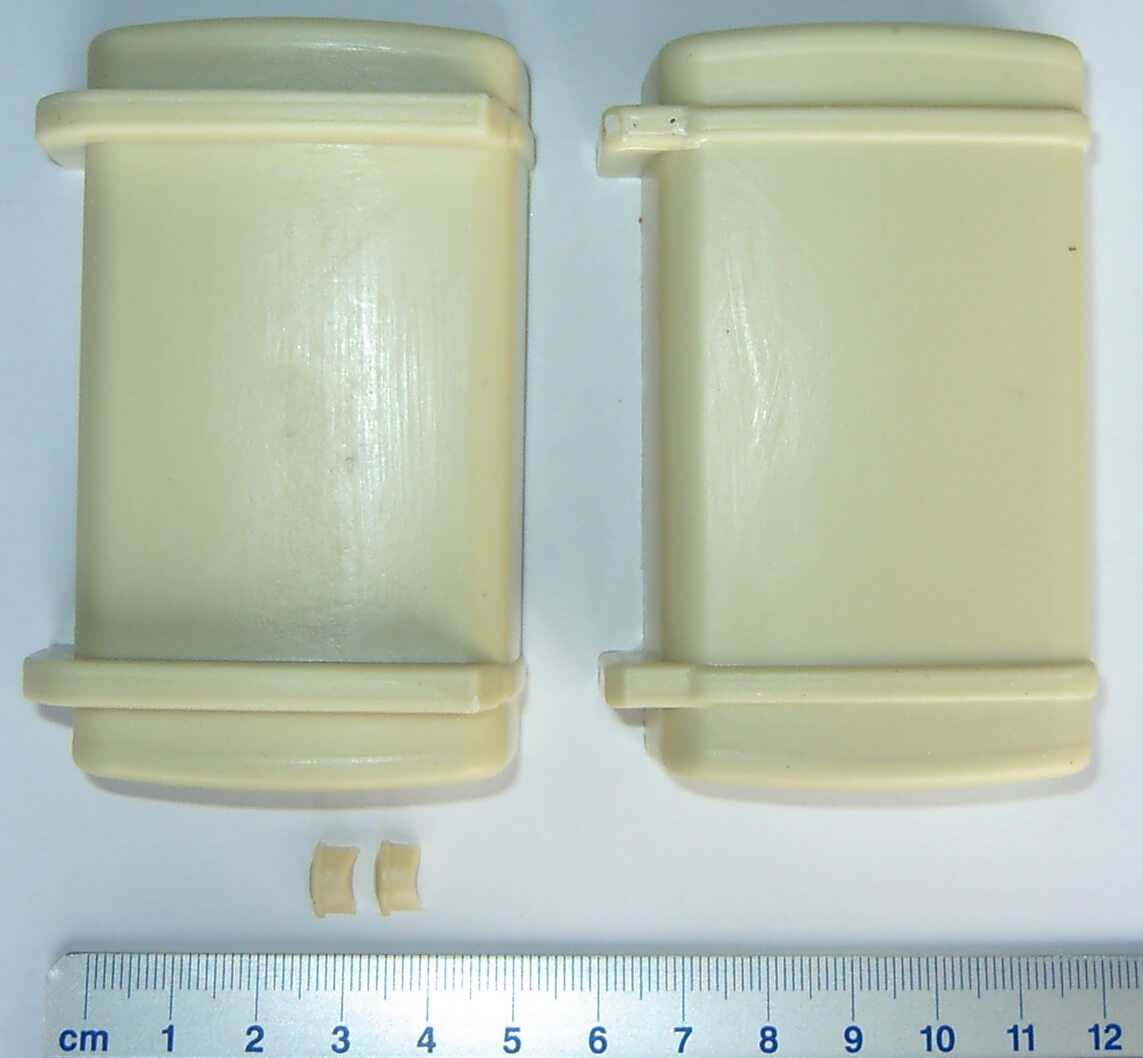 1 Kraftstofftank 85mm lang, 56mm tief,   52mm hoch,         