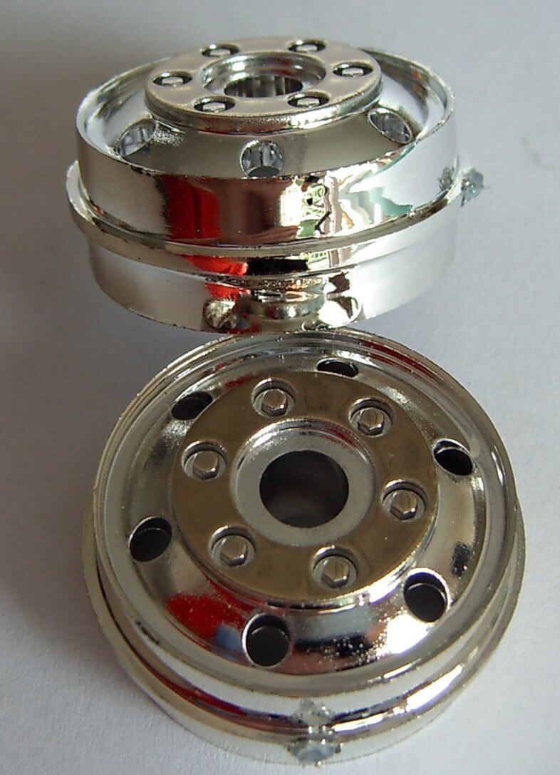 Felgen verchromt für Tiefladerreifen 2 Stück (745)