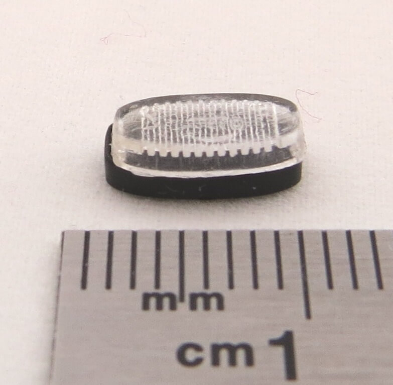 Kontur-Leuchte, weiss, Hella, M 1/14. 8,5 x 4mm             