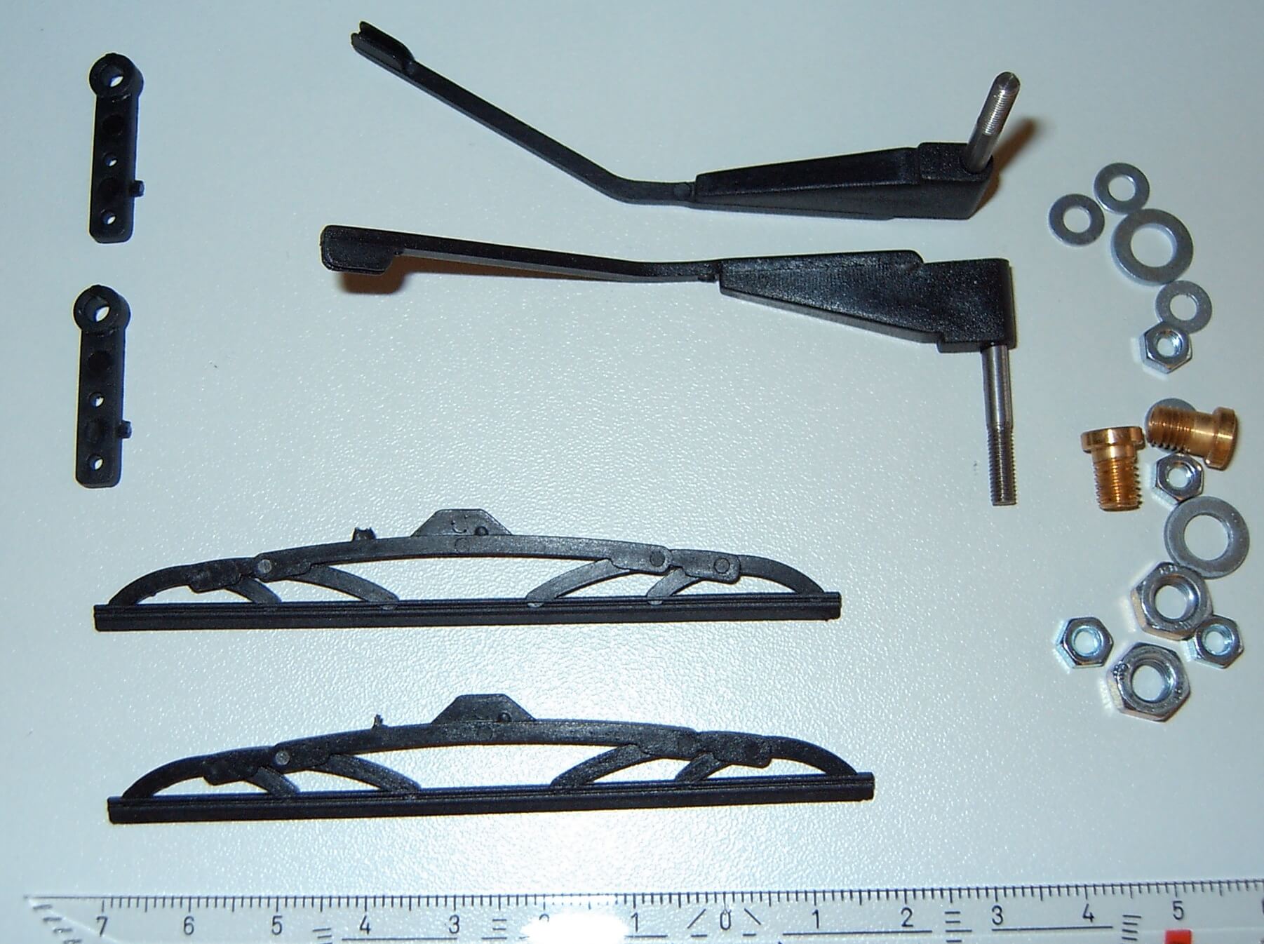 Scheibenwischer (2 Stück), Kunststoff schwarz. 2            