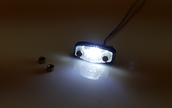 Scale Positionsleuchten (2er Satz) Weiss. Incl. SMD-LEDs    