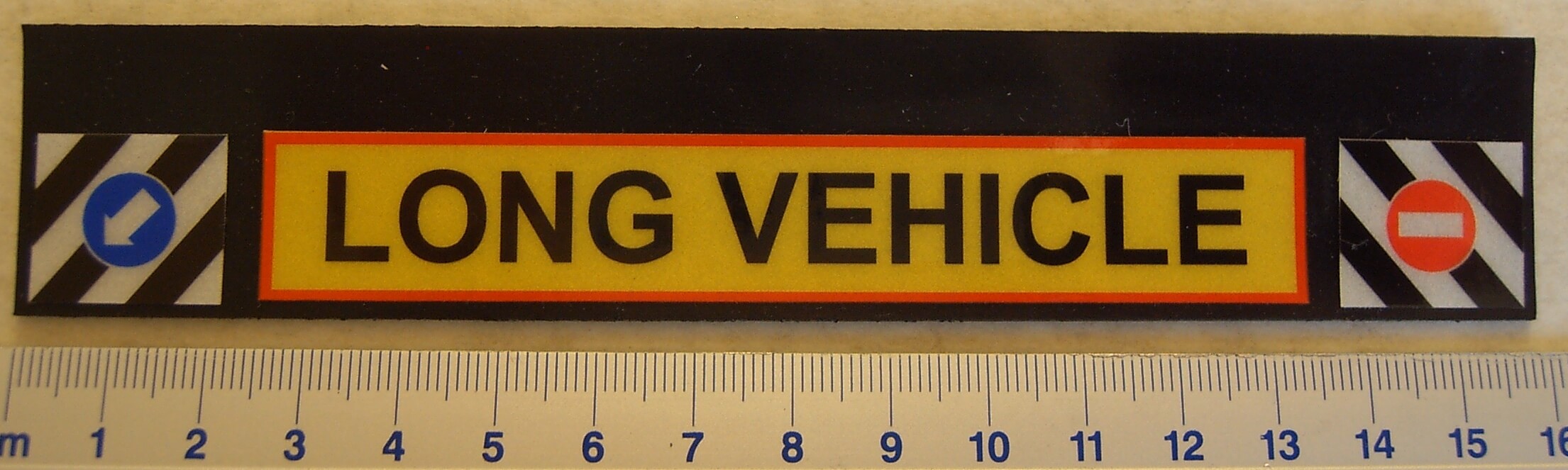 1 Schmutzfänger Nr.33 ca. 160x30x1mm mit reflektierendem    