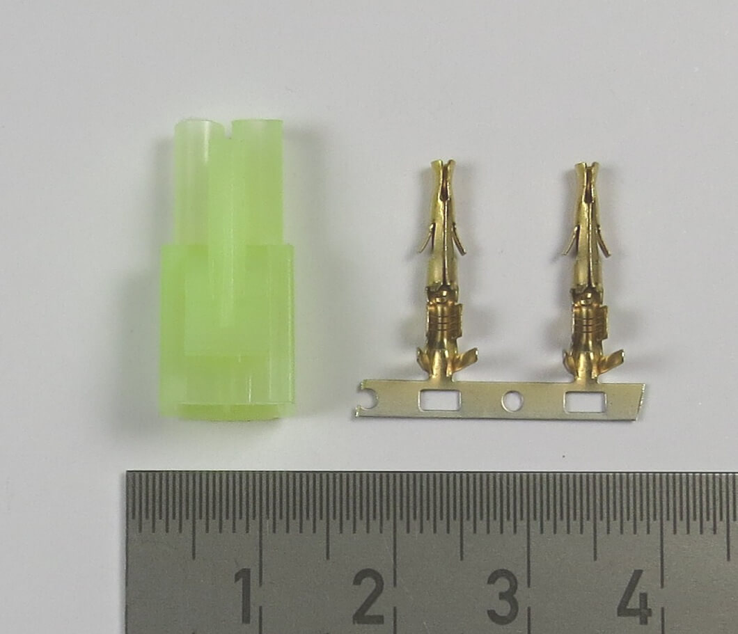 1 Mini-Tamiya-Buchse mit vergoldeten Kontakten, (2-polig)   