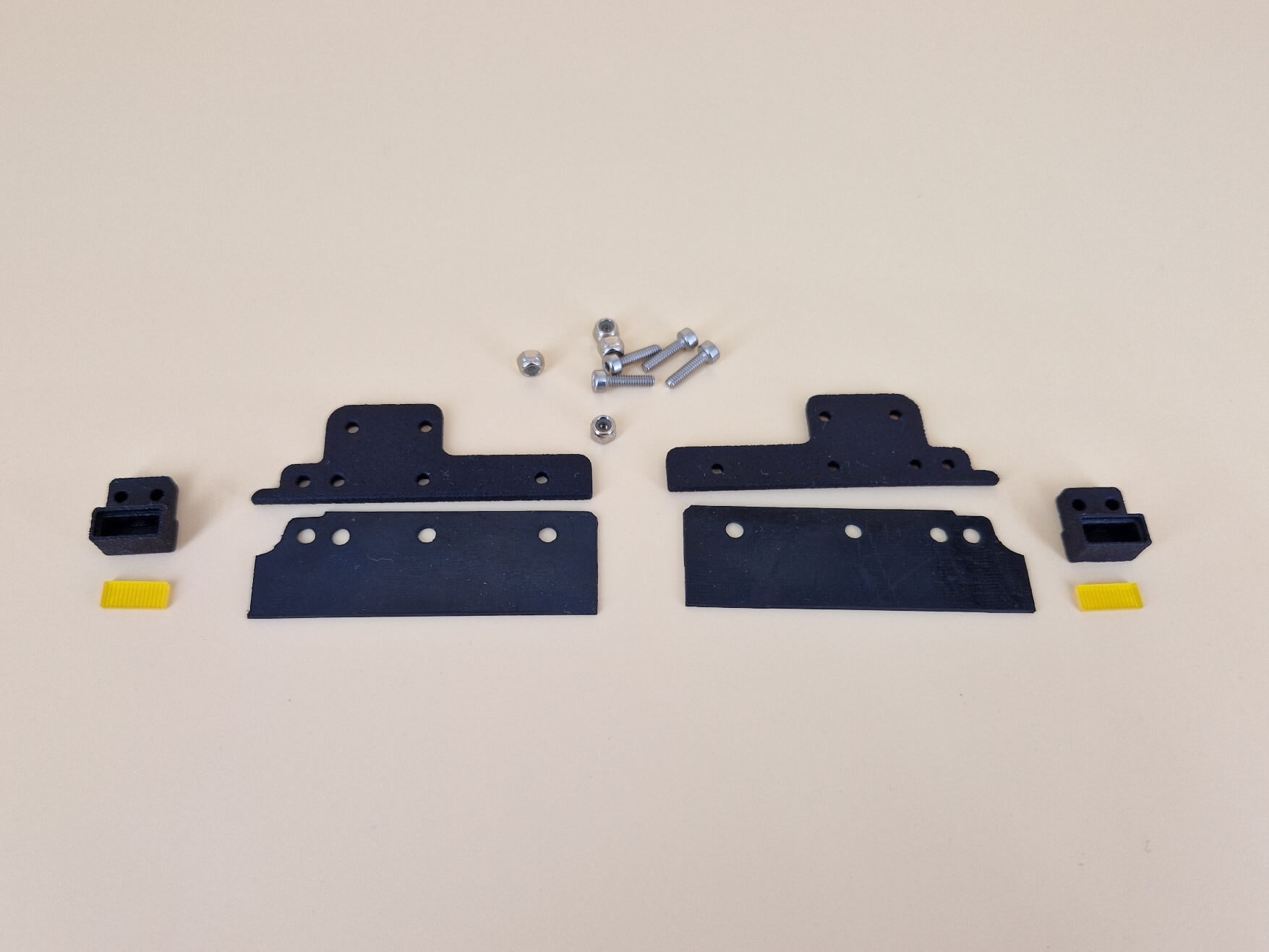 FineLine Schmutzlappenhalter und Nebelscheinwerfer FH 16