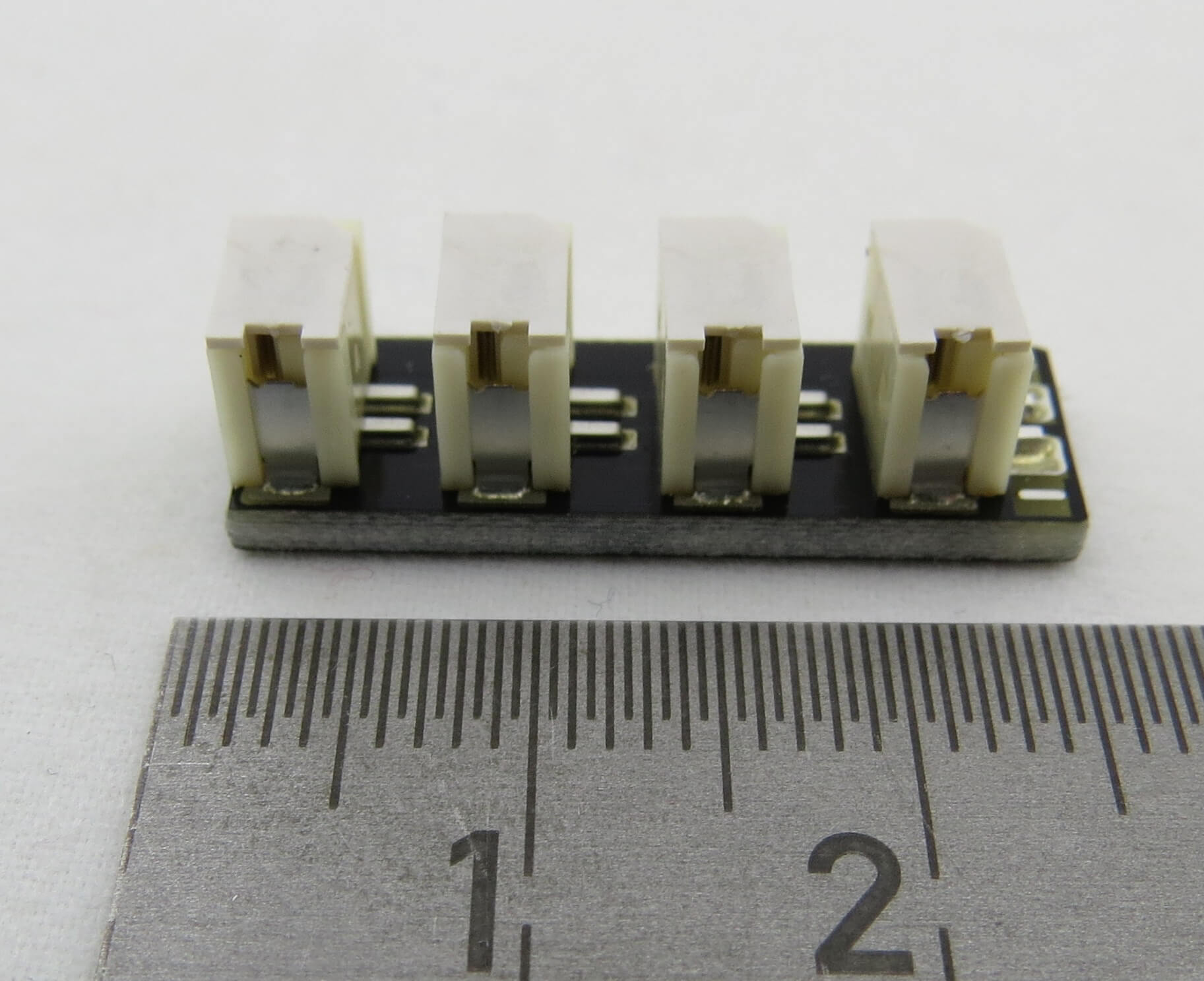 4-fach-Verteiler (Kingbus-System) ohne   Kabel.