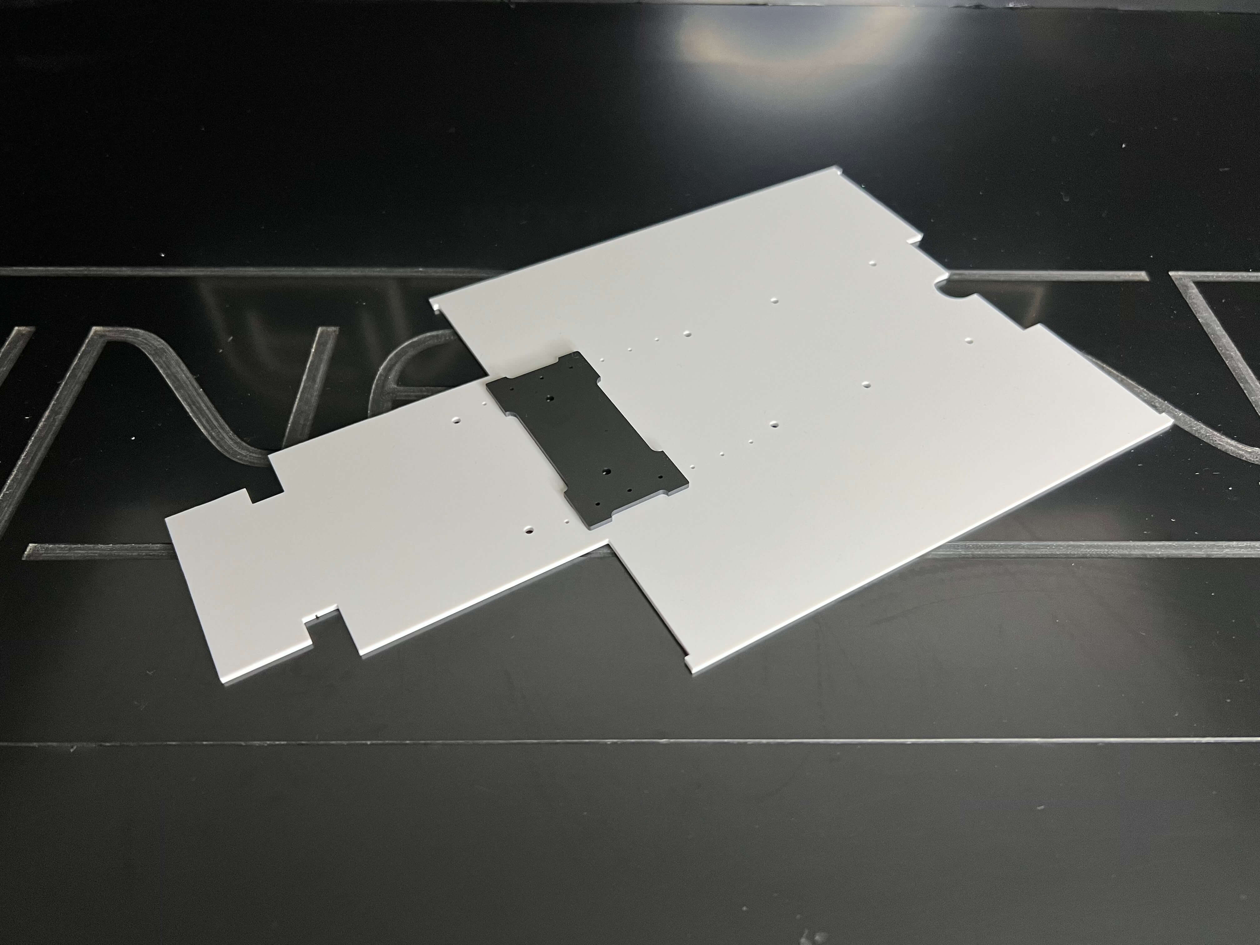 FineLine Rahmenabdeckung für Scania 770 2-Achs Getriebemotor