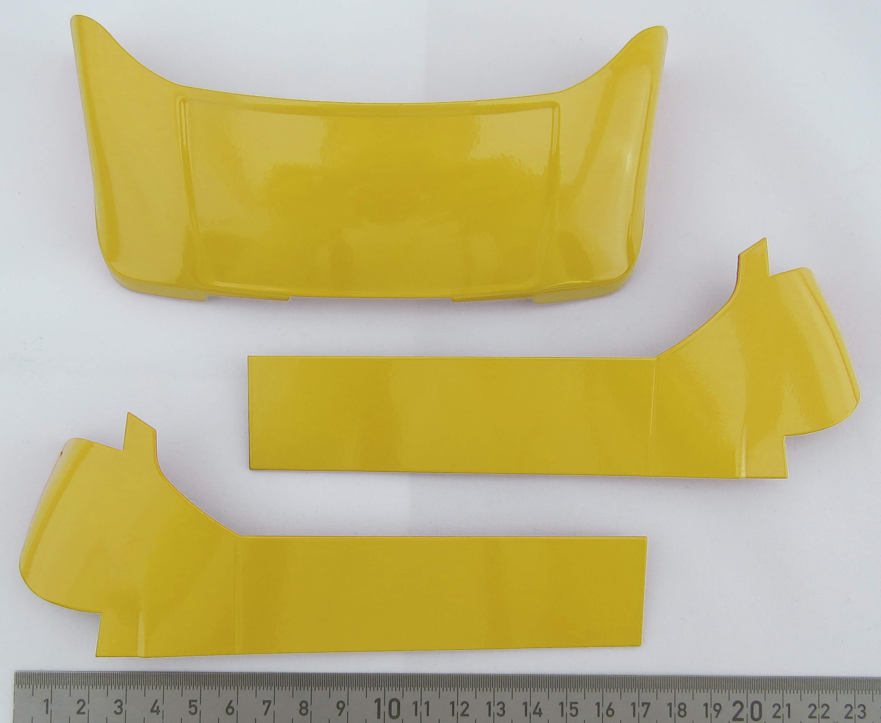 SCANIA Dachsp.+Windleitbl. CR19, gelb (802)                 